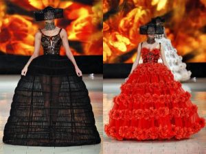 Alexander McQueen se inspira en las abejas